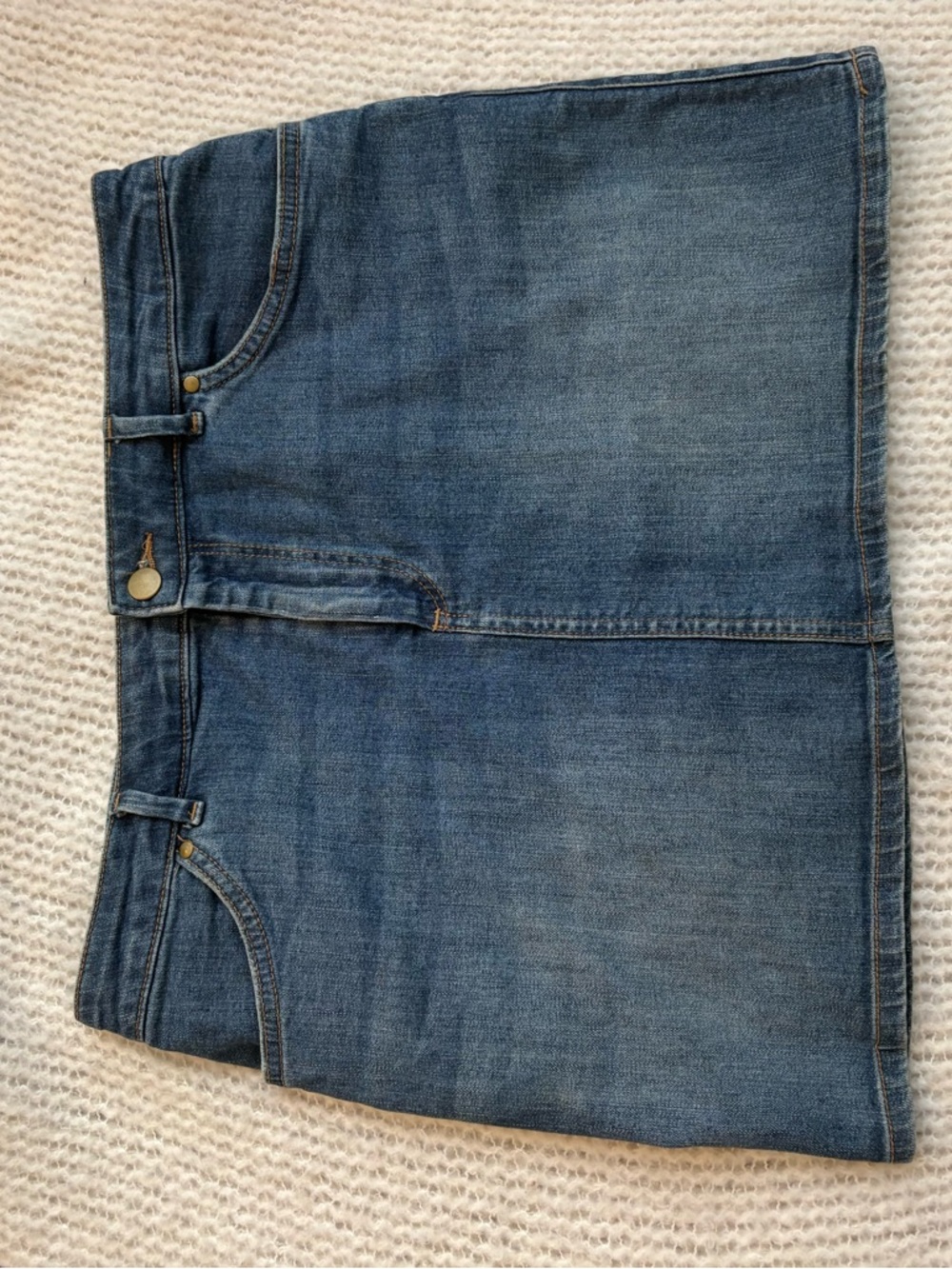 H&M Blue Denim Mini Skirt - Picture 2 of 8